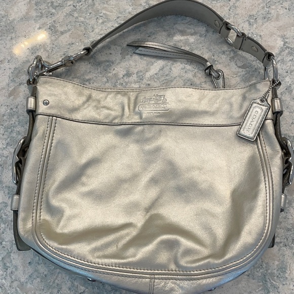 Coach purse! - Picture 1 of 5